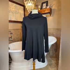 Lisa Rinna collection black turtle neck size small